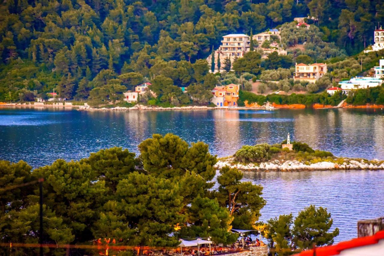 La Maison Plakes Rooftop Apt Skiathos Exteriér fotografie